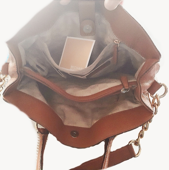 Michael Kors Hamilton East West Heritage Handbag in Cognac - Picture 7 of 10